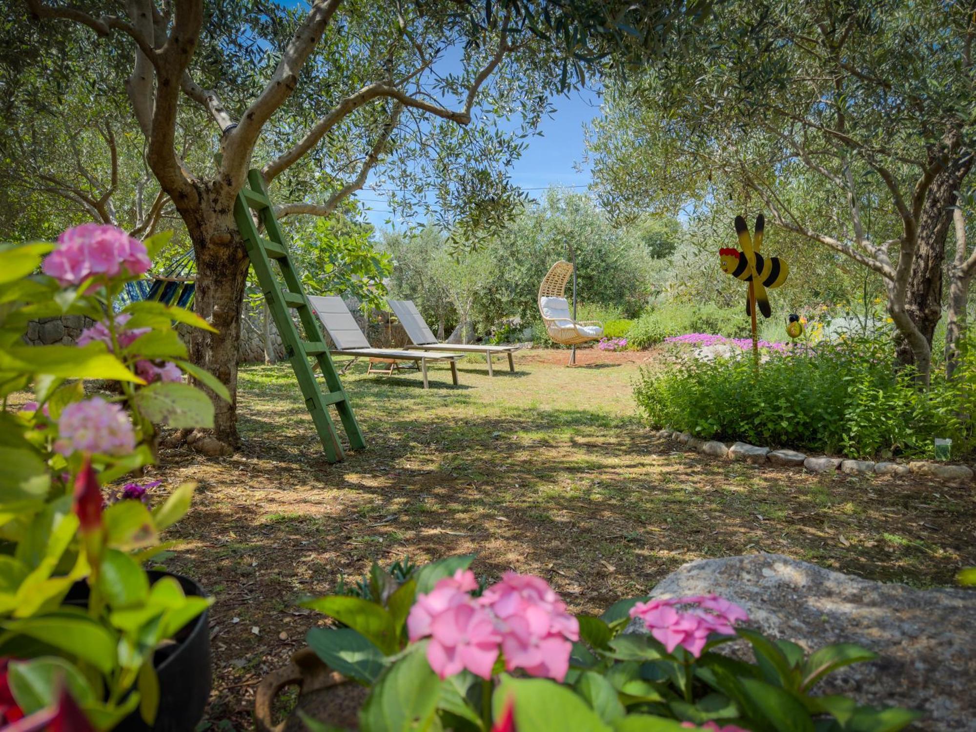 Holiday Home Lavanda Kornić Extérieur photo