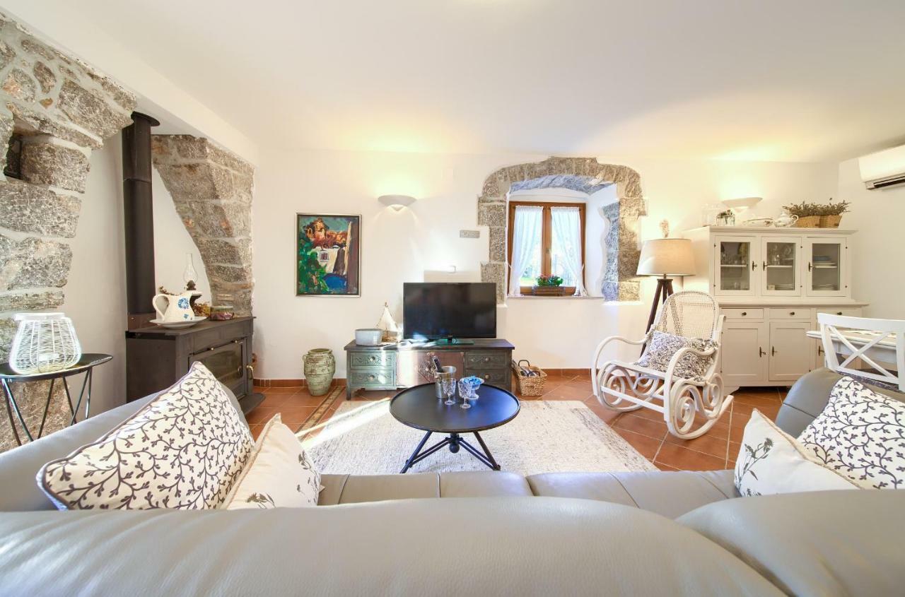 Holiday Home Lavanda Kornić Extérieur photo